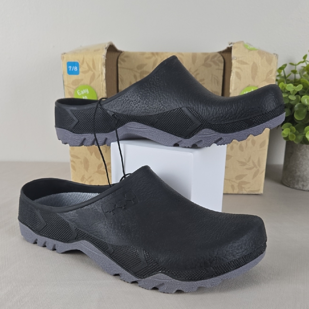 Gardenline Black Garden Clogs‎ Waterproof Slip On Shoes Mens 7/8 Womens 9/10
